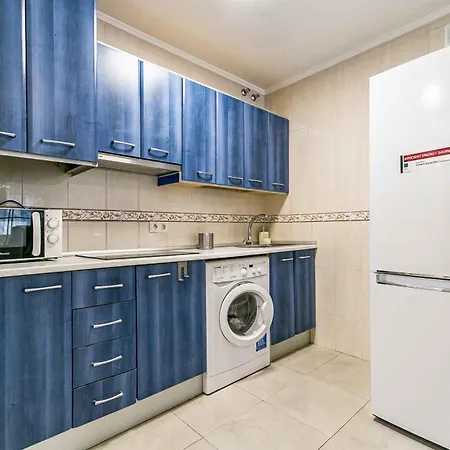 Apartment Completo Con Garaje Cerca Del Mar *